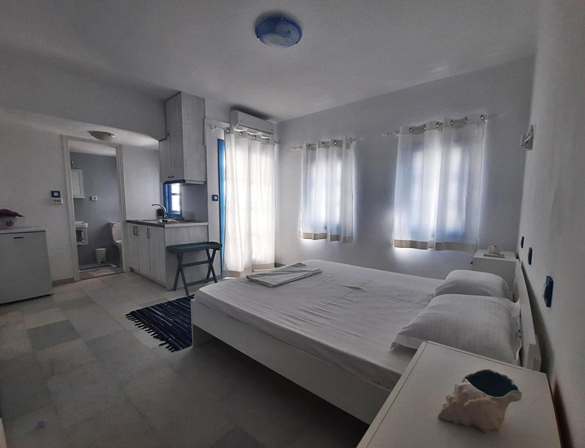 Blue In Naxos Hotel Naxos City Kültér fotó
